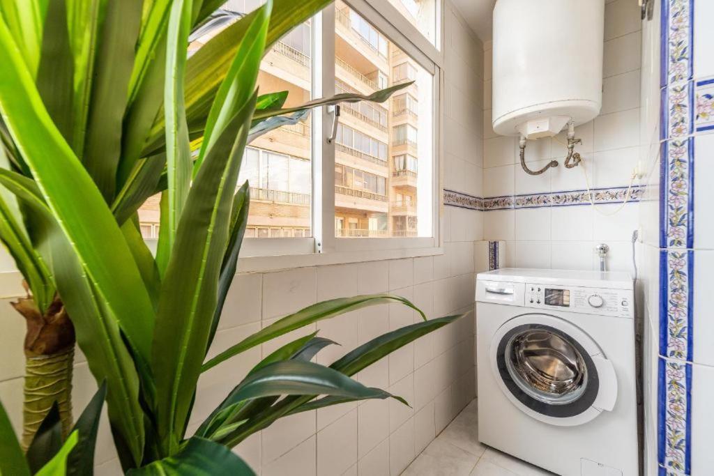 Seaside Boutique Apartment Фуенхірола Екстер'єр фото