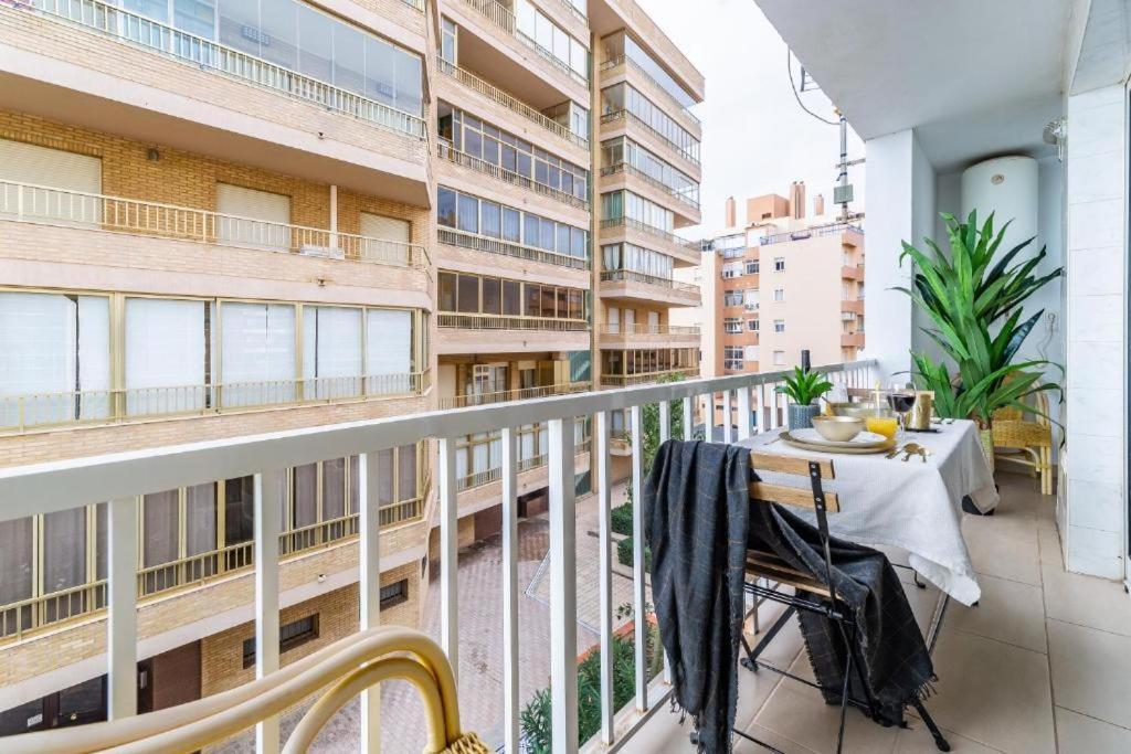 Seaside Boutique Apartment Фуенхірола Екстер'єр фото